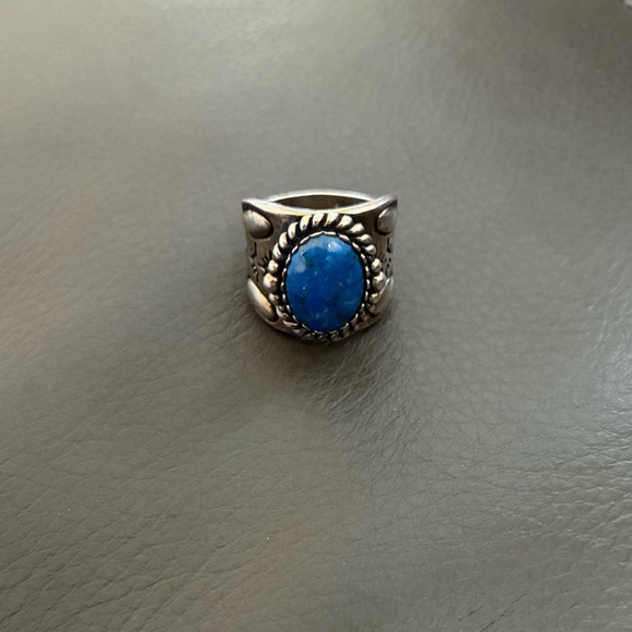 Jewelry - 925 Sterling Silver Ring Size 7